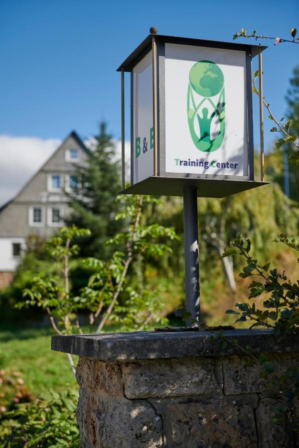The Conscious Farmer Bed And Breakfast Sauerland Willingen  Exterior photo